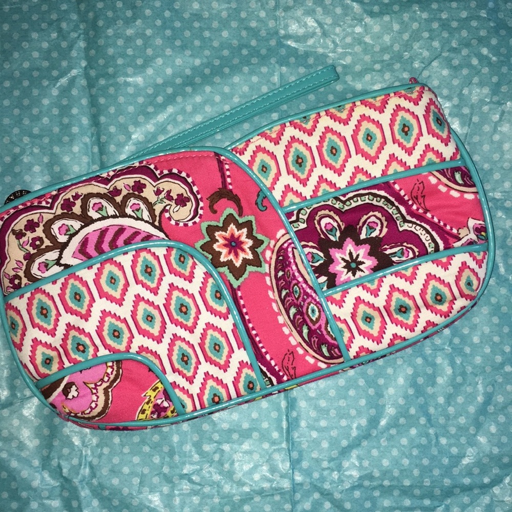 EUC- Vera Bradley Wristlet